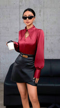 Cargar imagen en el visor de la galería, Camisa Elegante Paris Mujer