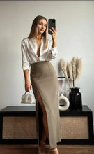 Cargar imagen en el visor de la galería, Camisa Elegante Marfil II Mujer