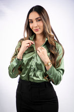 Cargar imagen en el visor de la galería, Camisa Elegante