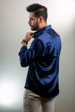 Cargar imagen en el visor de la galería, Camisa en Satín Gold Hombre Ref