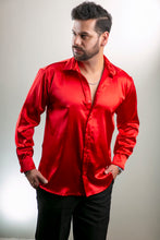 Cargar imagen en el visor de la galería, Camisa en Satín Gold Hombre Ref