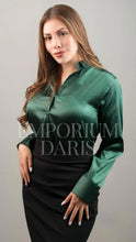 Cargar imagen en el visor de la galería, Camisa Elegante Verde Botella Mujer
