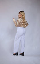 Cargar imagen en el visor de la galería, Oferta Pantalón Blanco + Camisa (Elige el Color)