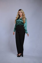 Cargar imagen en el visor de la galería, Camisa Elegante Gold II Mujer