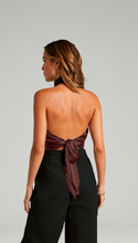 Cargar imagen en el visor de la galería, Blusa Corta Café