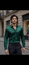 Cargar imagen en el visor de la galería, Camisa Hombre Verde Esmeralda