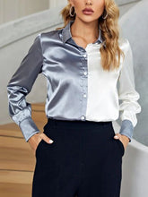 Cargar imagen en el visor de la galería, Camisa Elegante Gris con Blanco Mujer