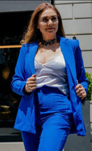 Cargar imagen en el visor de la galería, Blazer Elegante Azúl Rey Blazers Emporium Daris Co