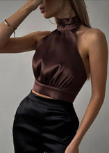 Cargar imagen en el visor de la galería, Blusa Corta Café Camisas Emporium Daris Co