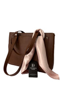 Cargar imagen en el visor de la galería, Bolso en Cuero Elegante y Exclusivo 5 EmporiumDaris