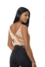 Cargar imagen en el visor de la galería, Camisa Elegante Básica Diseño Exclusivo Prendas de vestir Emporium Daris Co