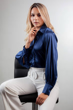 Cargar imagen en el visor de la galería, Camisa Elegante de Manga Globo Camisas Emporium Daris Co XS Azul Oscuro