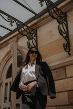 Cargar imagen en el visor de la galería, Camisa Elegante y Exclusiva Emporium Daris Co S Marfil