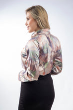 Cargar imagen en el visor de la galería, Camisa Elegante Estampada I
