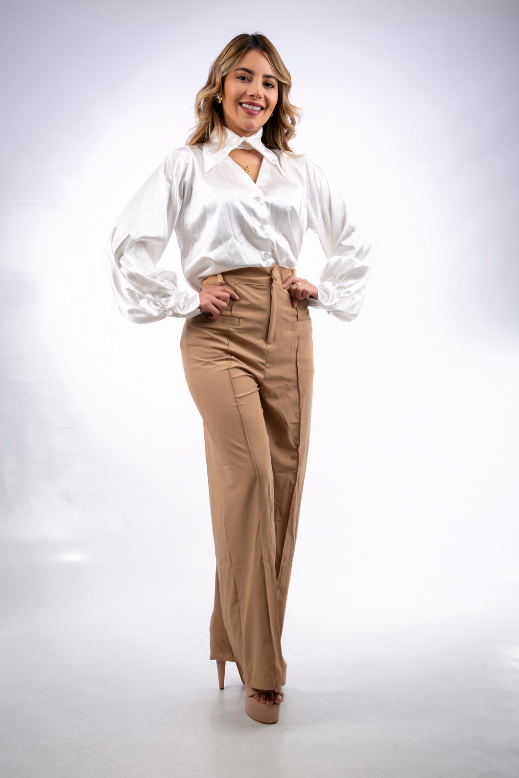 Pantalón Elegante Beige
