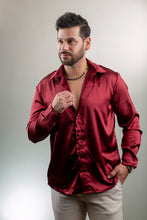 Cargar imagen en el visor de la galería, Camisa en Satín Gold Hombre Ref
