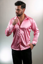 Cargar imagen en el visor de la galería, Camisa en Satín Gold Hombre Ref
