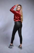 Cargar imagen en el visor de la galería, Camisa Elegante Gold II Mujer
