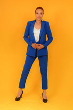 Cargar imagen en el visor de la galería, Blazer Elegante y Exclusivo Azul Rey Blazers Emporium Daris Co 
