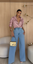 Cargar imagen en el visor de la galería, Camisa Elegante y Exclusiva Mujer
