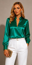 Cargar imagen en el visor de la galería, Camisa Elegance Cuello Militar
